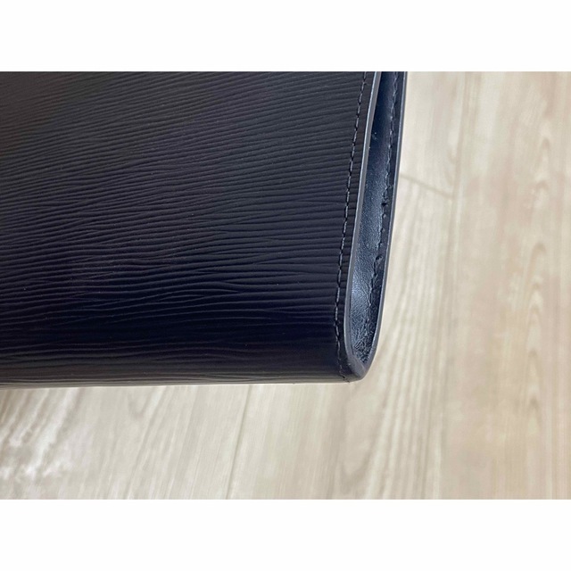 美品】ルイヴィトン ポシェット ジュール クラッチバッグ エピ L字型