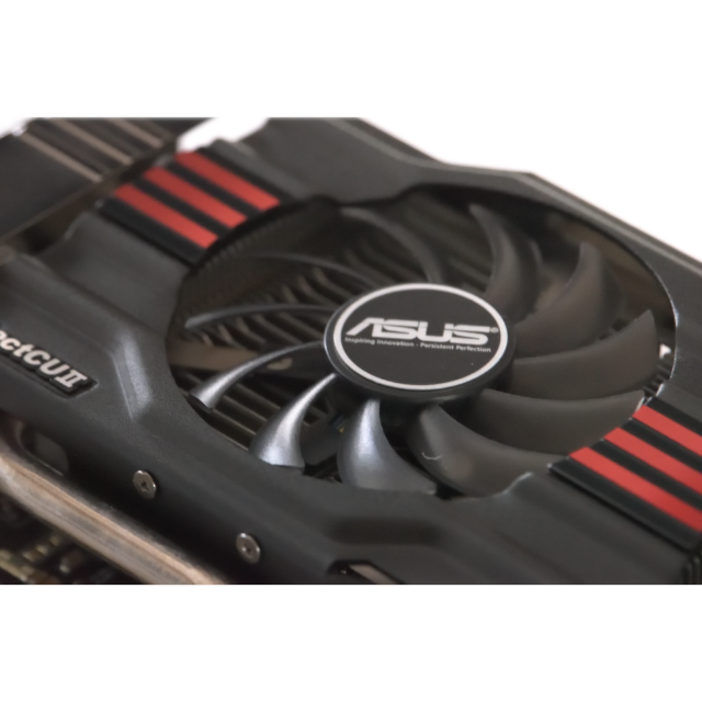 ASUS GTX770 2GB 5