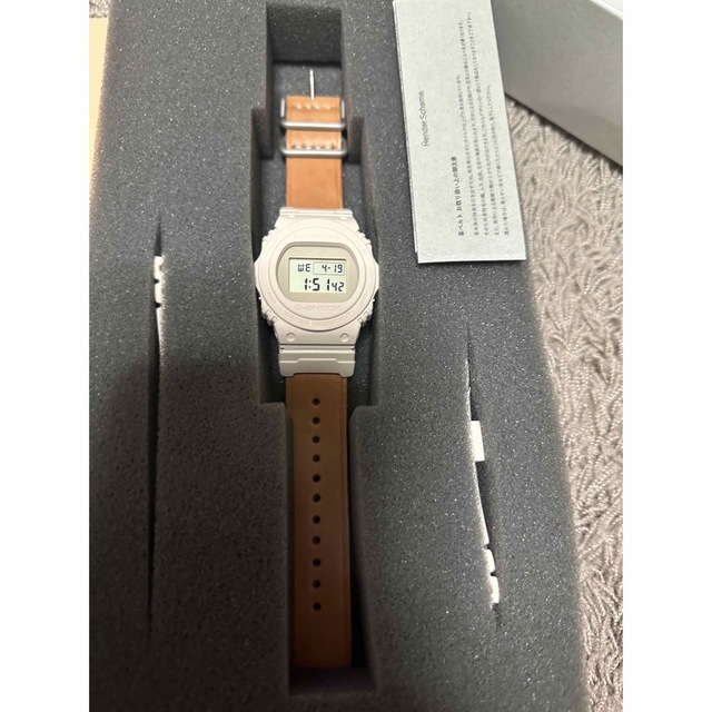 Hender Scheme(エンダースキーマ)のHender Scheme × G-SHOCK DW-5750HS20-4JF メンズの時計(腕時計(デジタル))の商品写真