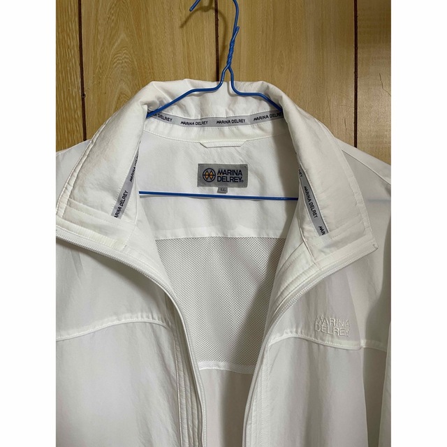 1B   ナイロン系ジャケット　白　ホワイト メンズのジャケット/アウター(ナイロンジャケット)の商品写真