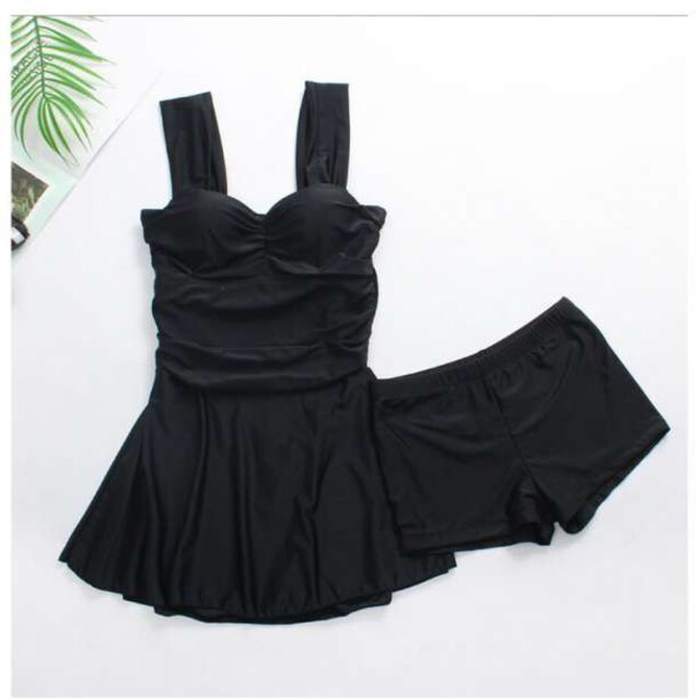 XL ワンピース水着 体型カバー ブラック　ワンピース 水着 レディースの水着/浴衣(水着)の商品写真