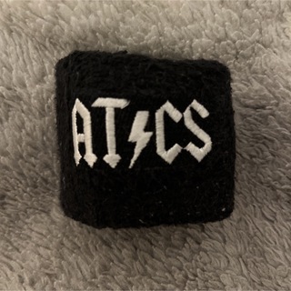 アティキャス(ATTICUS)のATTICUS アティキャス リストバンド(バングル/リストバンド)