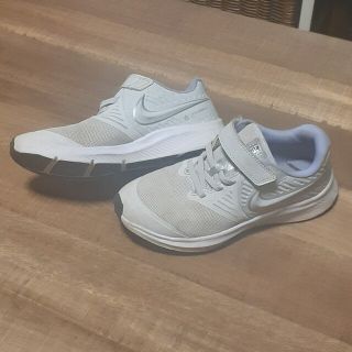 ナイキ(NIKE)のNIKEシューズ20㎝(スニーカー)