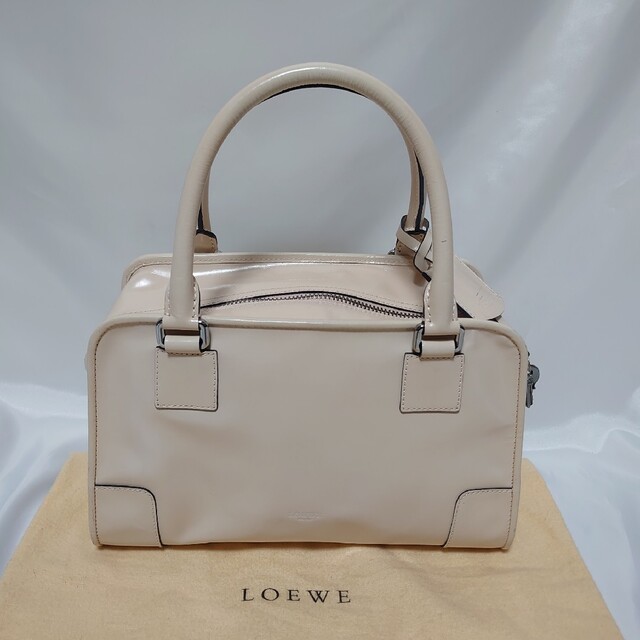 LOEWE アマソナ28 エナメル アイボリー