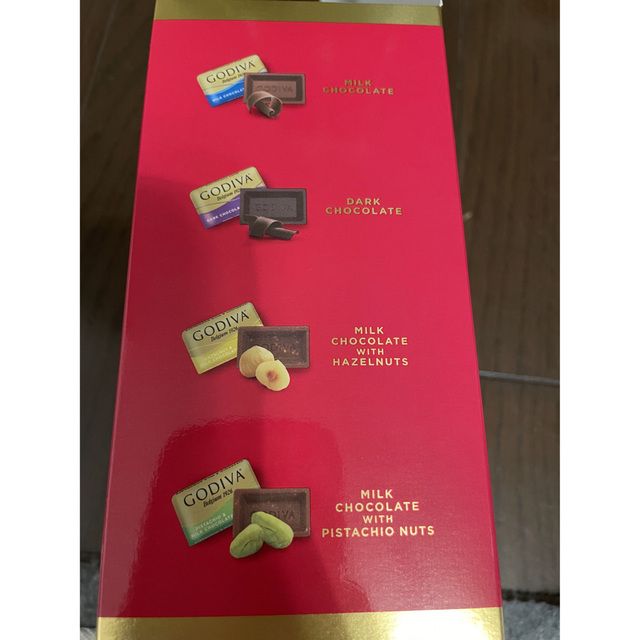 GODIVA(ゴディバ)のGODIVA ゴディバナポリタン　4種チョコレートセット 食品/飲料/酒の食品(菓子/デザート)の商品写真