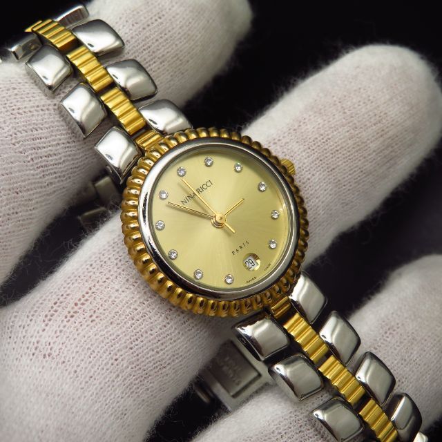 NINA RICCI(ニナリッチ)のNINA RICCI 腕時計 デイト スイス製 コンビカラー レディースのファッション小物(腕時計)の商品写真