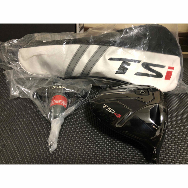 Titleist(タイトリスト)のTSI4 9° ドライバーヘッド　タイトリスト　新品ヘッドカバー、レンチ付 スポーツ/アウトドアのゴルフ(クラブ)の商品写真