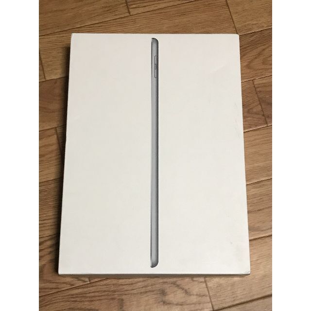 Apple iPad (第5世代)　箱スマホ/家電/カメラ