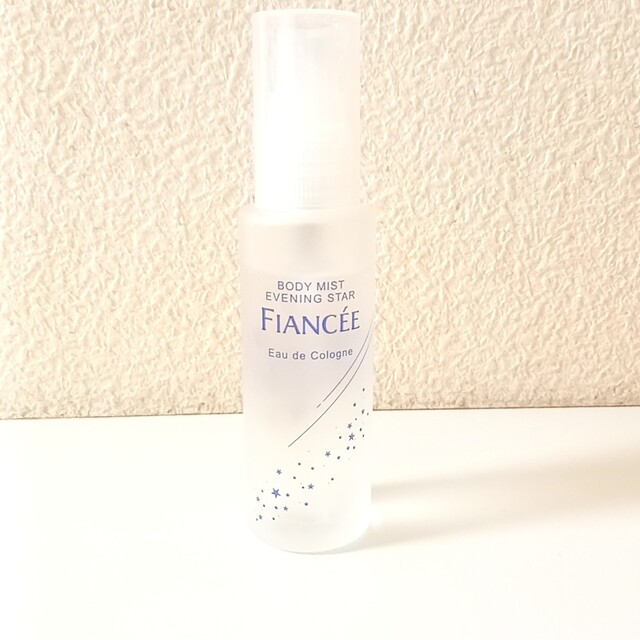 FIANCEE(フィアンセ)のフィアンセ　星空の香り コスメ/美容の香水(香水(女性用))の商品写真