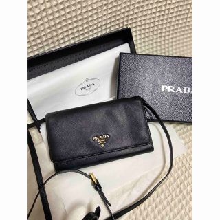 プラダ(PRADA)のPRADA ショルダーウォレット(財布)