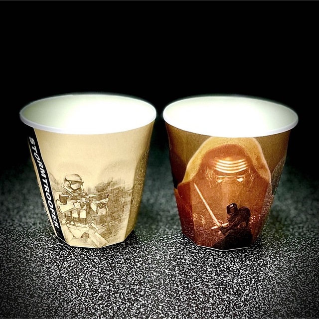 【スター・ウォーズ】コップ2点 エンタメ/ホビーのおもちゃ/ぬいぐるみ(キャラクターグッズ)の商品写真