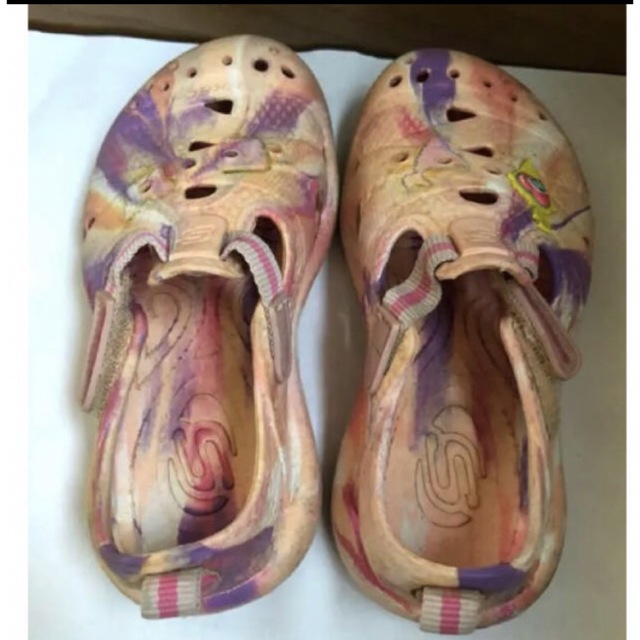 SKECHERS(スケッチャーズ)のスケッチャーズ  サイズ10 キッズ/ベビー/マタニティのキッズ靴/シューズ(15cm~)(サンダル)の商品写真