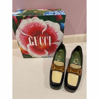 グッチ(Gucci)のGUCCI ローファーホースビットレザー(ローファー/革靴)