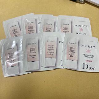 クリスチャンディオール(Christian Dior)のディオールSnowトーンアップセラムuvシールド(化粧下地)