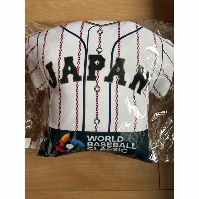 【GW中のみ出品】侍ジャパン 大谷翔平 ユニフォームクッション スポーツ/アウトドアの野球(記念品/関連グッズ)の商品写真