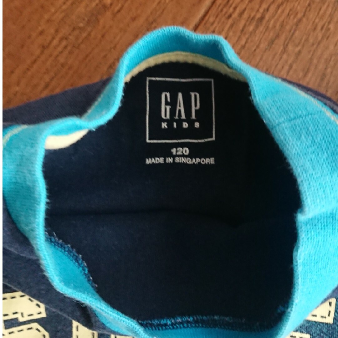 GAP Kids(ギャップキッズ)のGAP KIDS 半袖Tシャツ 120cm 2枚セット キッズ/ベビー/マタニティのキッズ服男の子用(90cm~)(Tシャツ/カットソー)の商品写真