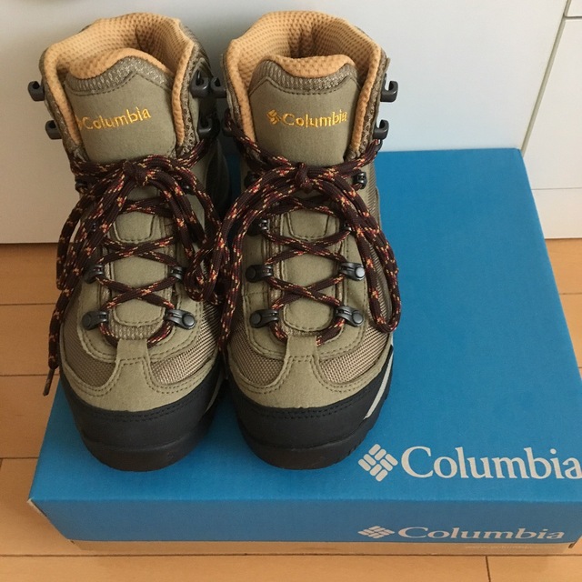 Columbia(コロンビア)の#Columbia#コロンビア#MADRUGA PEAK#マドルガピーク#トレッ スポーツ/アウトドアのアウトドア(登山用品)の商品写真