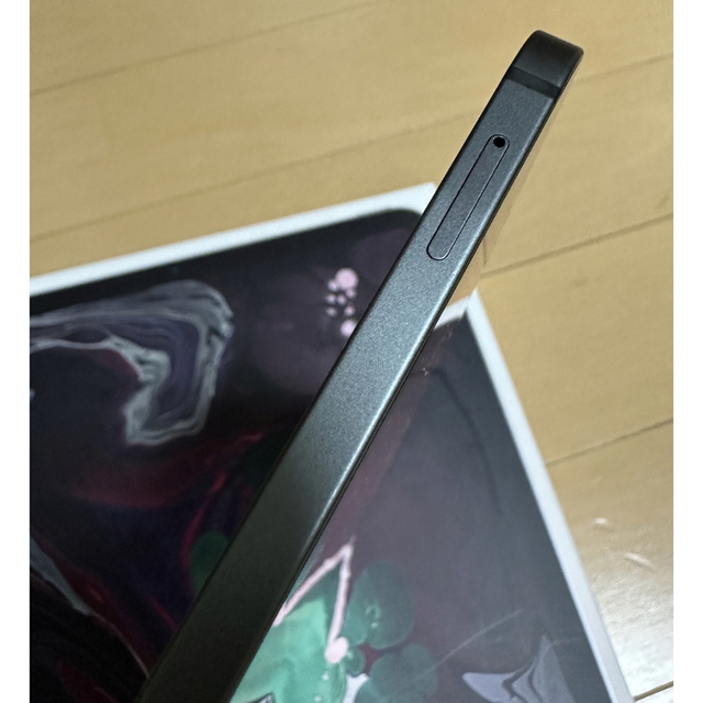 iPad Pro 11インチ 第1世代 64GB グレー Cellular 3