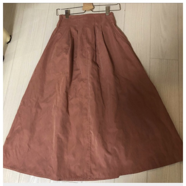 ピーチスキン　スカート レディースのスカート(ひざ丈スカート)の商品写真