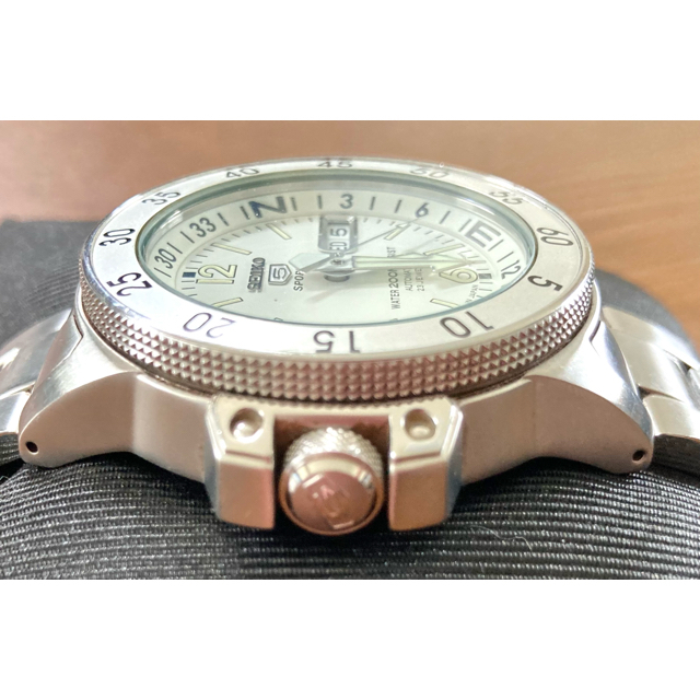 SEIKO 5 SPORTS ホワイトアトラス SKZ207J1 美品