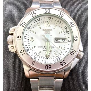 SEIKO 5 SPORTS ホワイトアトラス SKZ207J1 美品