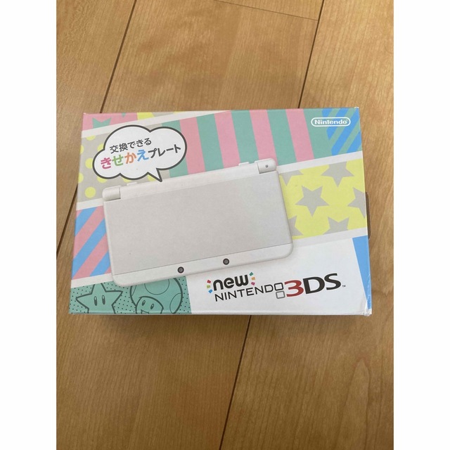 ニンテンドー3DS(ニンテンドー3DS)のNintendo 3DS NEW ニンテンドー 本体 ホワイト エンタメ/ホビーのゲームソフト/ゲーム機本体(携帯用ゲーム機本体)の商品写真