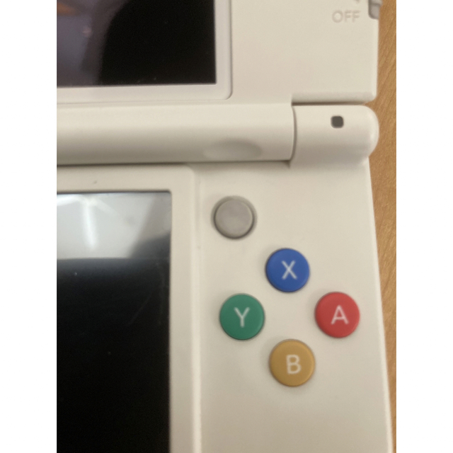 ニンテンドー3DS(ニンテンドー3DS)のNintendo 3DS NEW ニンテンドー 本体 ホワイト エンタメ/ホビーのゲームソフト/ゲーム機本体(携帯用ゲーム機本体)の商品写真