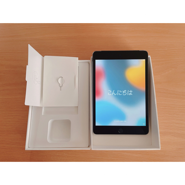 iPad mini4 16GB wifi&セルラー シルバー美品