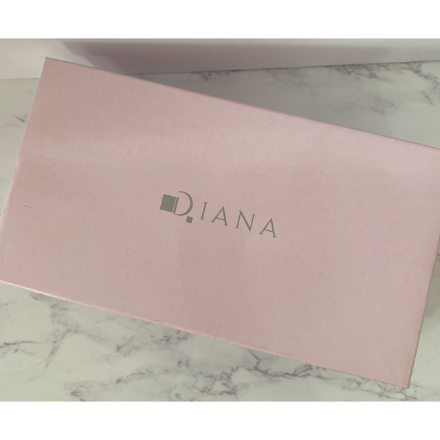DIANA(ダイアナ)の☆DIANA ダイアナ　ピンヒール　黒　22㎝ レディースの靴/シューズ(ハイヒール/パンプス)の商品写真