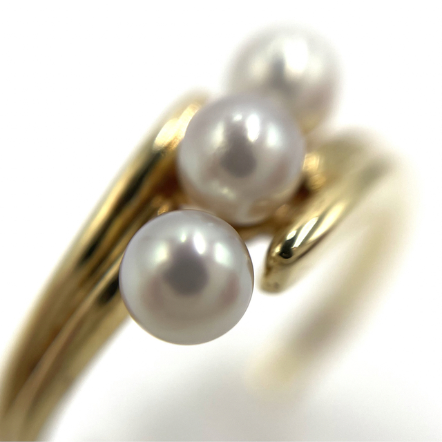 MIKIMOTO(ミキモト)のミキモト アコヤ真珠 3.7㎜ 3粒 K18YG リング 10号 2.51g  レディースのアクセサリー(リング(指輪))の商品写真