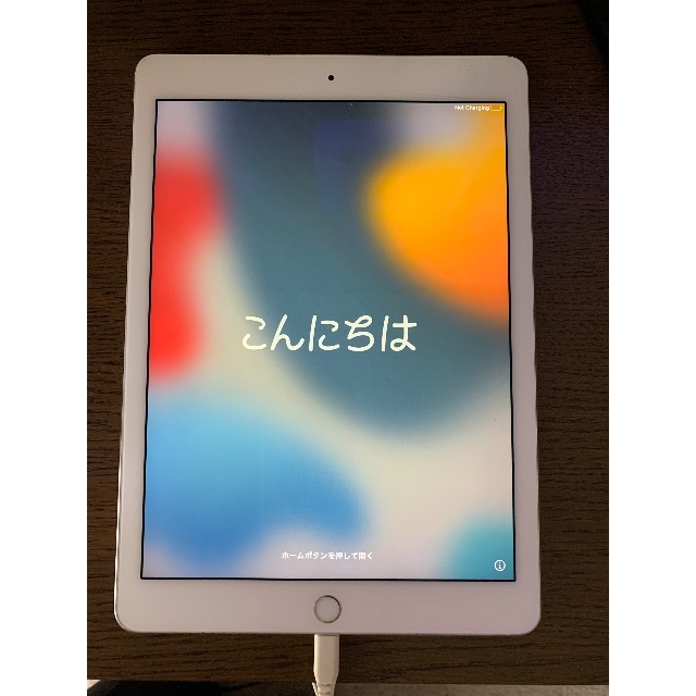 Apple(アップル)のiPad Air 2 16GB【ジャンク品】部品取りなどに スマホ/家電/カメラのPC/タブレット(タブレット)の商品写真