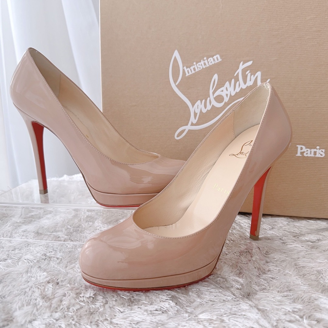 美品 クリスチャンルブタン Christian louboutin パンプス