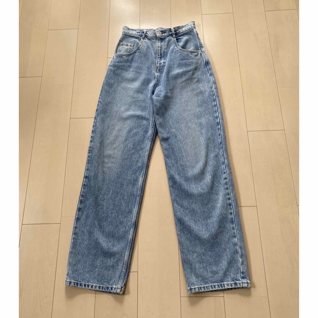 FRAY I.D 即完売!ハイブリーチデニムパンツ 1サイズ FRAY I.D 即完売!ハイブリーチデニムパンツ 1サイズ