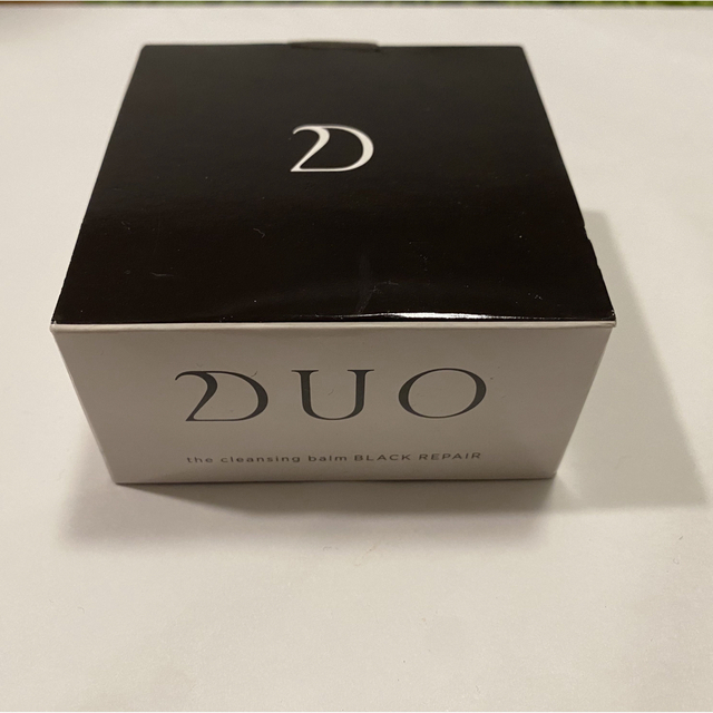 DUO(デュオ)のDUO  デュオ　ザ　クレンジングバーム　ブラックリペア　新品未使用 コスメ/美容のスキンケア/基礎化粧品(クレンジング/メイク落とし)の商品写真