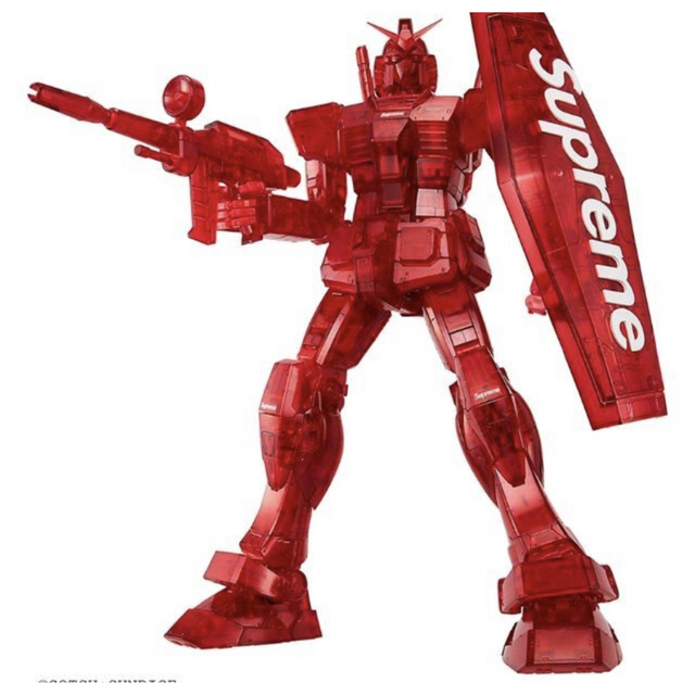 Supreme(シュプリーム)のSupreme®/MG 1/100 RX-78-2 GUNDAM Ver.3.0 エンタメ/ホビーのおもちゃ/ぬいぐるみ(模型/プラモデル)の商品写真