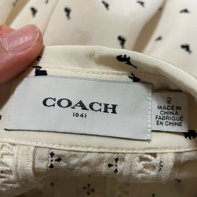 COACH(コーチ)のCOACHシルクワンピース レディースのワンピース(ひざ丈ワンピース)の商品写真