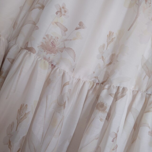 eimy istoire(エイミーイストワール)のeimy♡Liam flowerフレアスカート レディースのスカート(ロングスカート)の商品写真