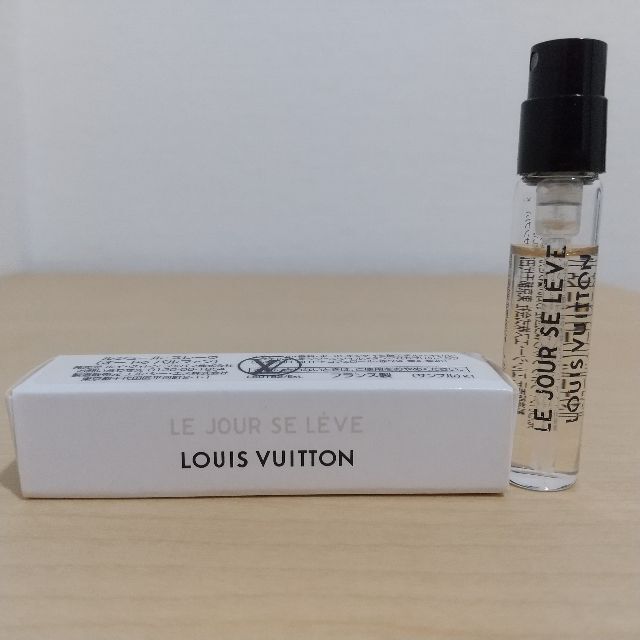 LOUIS VUITTON(ルイヴィトン)のルイ ヴィトン  ルジュール スレーヴ オードパルファム  2ml コスメ/美容の香水(ユニセックス)の商品写真