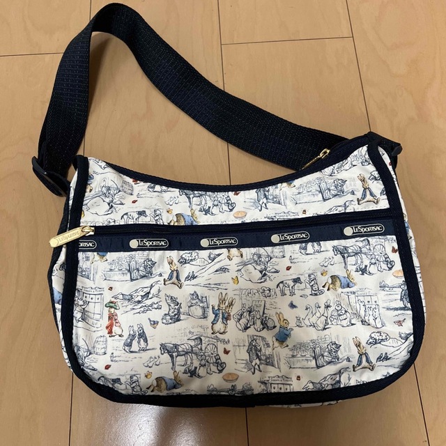 LeSportsac(レスポートサック)のレスポートサック　バッグ レディースのバッグ(ショルダーバッグ)の商品写真