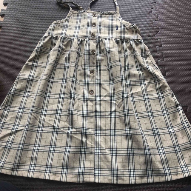 EASTBOY(イーストボーイ)の１４０ワンピ キッズ/ベビー/マタニティのキッズ服女の子用(90cm~)(ワンピース)の商品写真