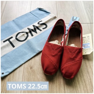 トムズ(TOMS)の【新品】TOMS Classic Red canvas 22.5㎝（EUR36）(スリッポン/モカシン)