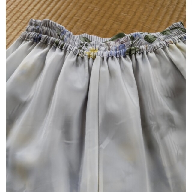 IEDIT(イディット)のIEDIT　タックスカート レディースのスカート(ひざ丈スカート)の商品写真