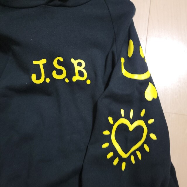 J.S.B　フード付きパーカー　Mサイズ　BLACK　ユニセックス　美品