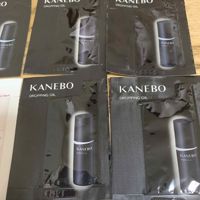 Kanebo(カネボウ)のKANEBO 美容液セット コスメ/美容のスキンケア/基礎化粧品(美容液)の商品写真