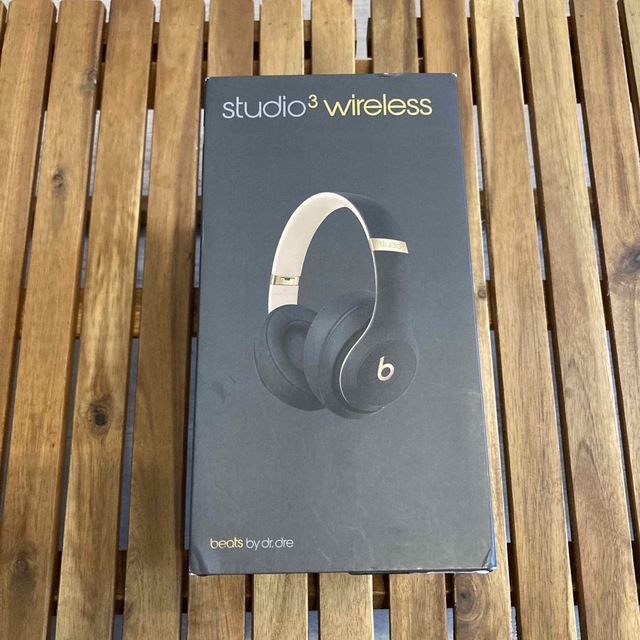 Beats by Dr Dre(ビーツバイドクタードレ)の【amazon整備済品】BEATS STUDIO3 WIRELESS スマホ/家電/カメラのオーディオ機器(ヘッドフォン/イヤフォン)の商品写真