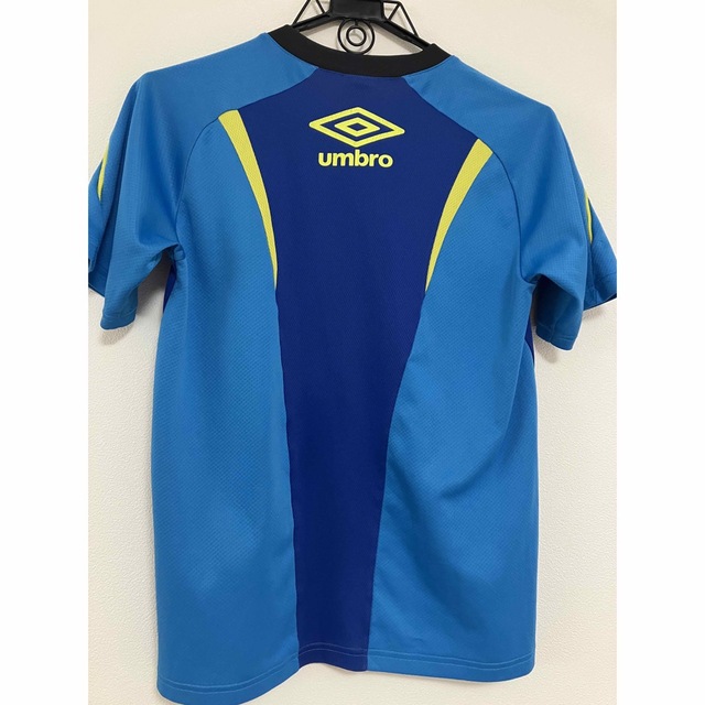 UMBRO(アンブロ)のumbro  Tシャツ160サイズ キッズ/ベビー/マタニティのキッズ服男の子用(90cm~)(Tシャツ/カットソー)の商品写真