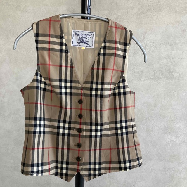 Burberry セットアップ　ベスト　スカート　セット　バーバリー