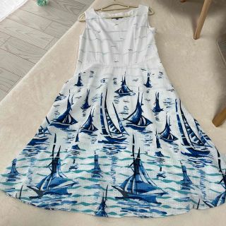 ローラアシュレイ(LAURA ASHLEY)のレアな　ローラアシュレイ　Laura ashley  ヨット✖️海　ワンピース(ひざ丈ワンピース)