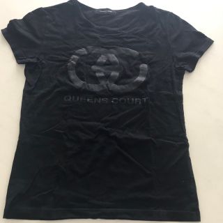 クイーンズコート(QUEENS COURT)のクイーンズコート　半袖Tシャツ　黒　サイズ2(Tシャツ(半袖/袖なし))