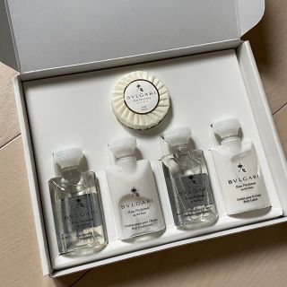 ブルガリ(BVLGARI)のBVLGARIオ・パフメオーテブラン　アメニティセット(シャンプー/コンディショナーセット)